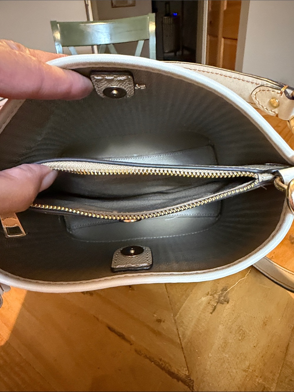 Coach Purse - Picture 5 of 5